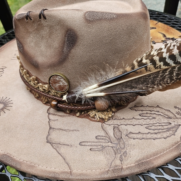 NWT Beige Wild heart desert scape burned Fedora cowboy hat - Picture 7 of 9